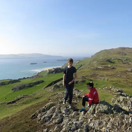 بيت للعطل Heatherhill Farm In Beside Connemara National Park ليترفراك